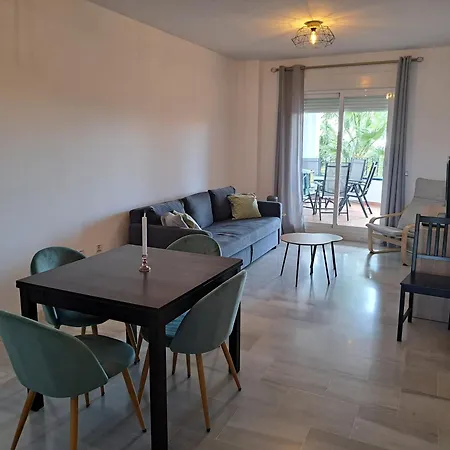 Casa De Alegria, Seaview & Golf 公寓 卡拉德米哈斯